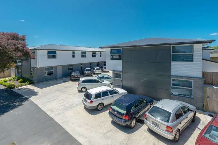 1/12 Hogan Street Hamilton East_1