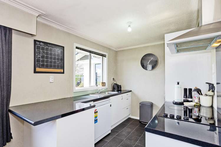 105 Cunningham Crescent Grasmere_7