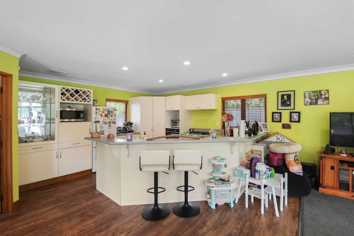 65 Rowley Crescent_2