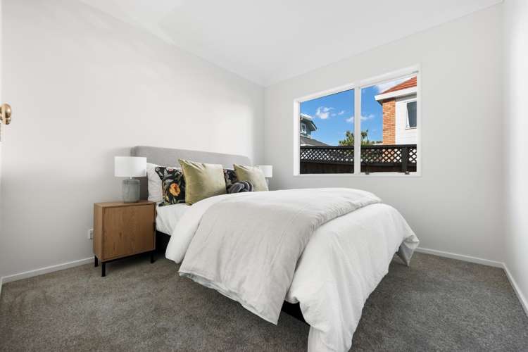 47a Rogan Street Mount Roskill_13