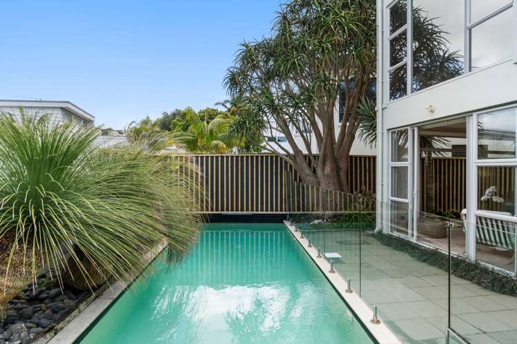 163A Paritai Drive_2