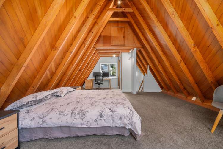 215 Takapu Road Takapu Valley_16