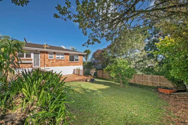 1/5 Havelle Avenue Titirangi_2