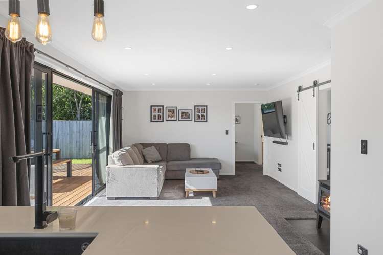 7 Angus Place Carterton_2