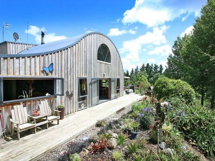 127 Kahuterawa Road Linton_22