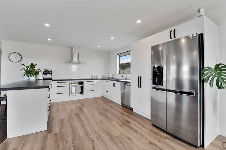 6 Awatere Street Pegasus_5