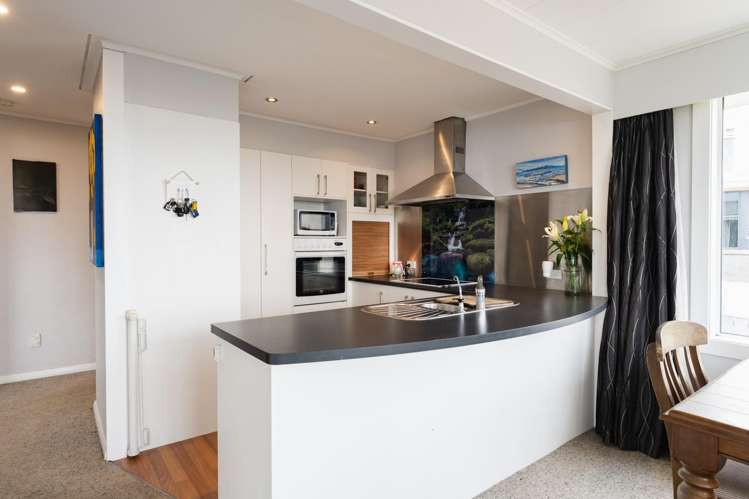 18 Stephen Street Halfway Bush_5