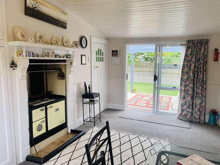 14 Wamphray Street Nightcaps_6