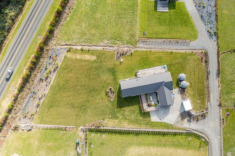 7b Stock Road Otane_36