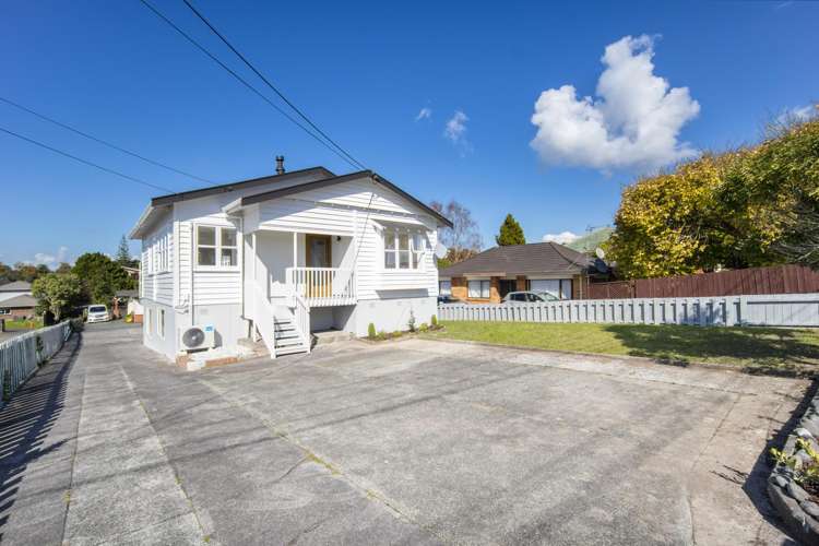 60 Titirangi Road New Lynn_32