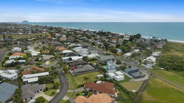 21 Coral Drive Papamoa_1