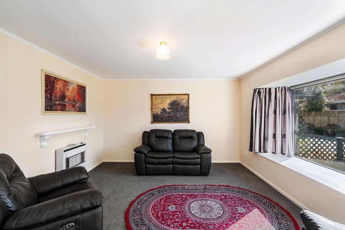 2/611 Roberts Street_2