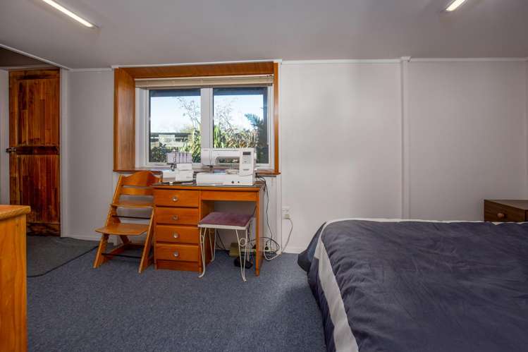 1189 Glenbrook Road Glenbrook_11