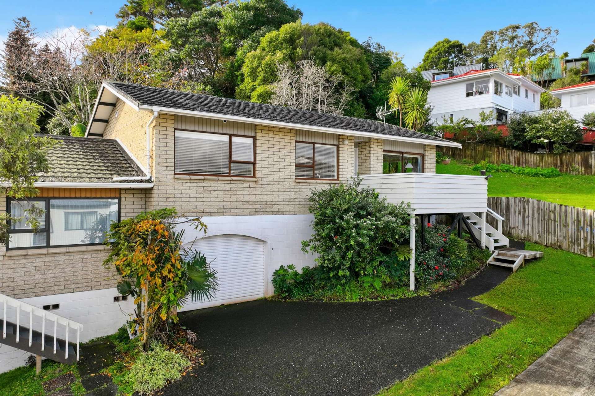 2/7 Newstead Avenue Browns Bay_0