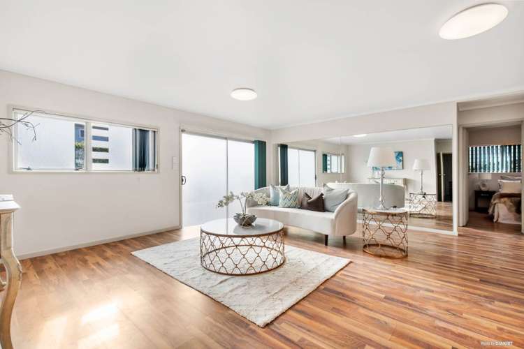 44 Penzance Road Mairangi Bay_3