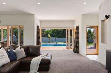 18 Ocean Park_1