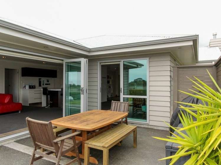 9b Manukaka Heights Hurdon_20