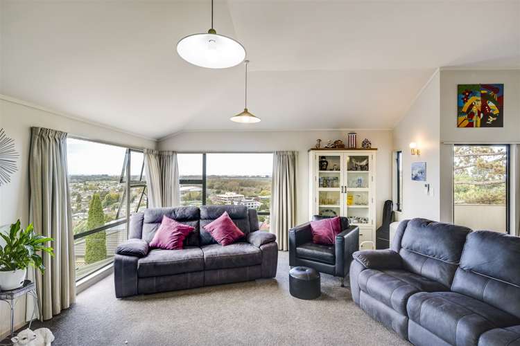 89a Churchill Drive Taradale_4