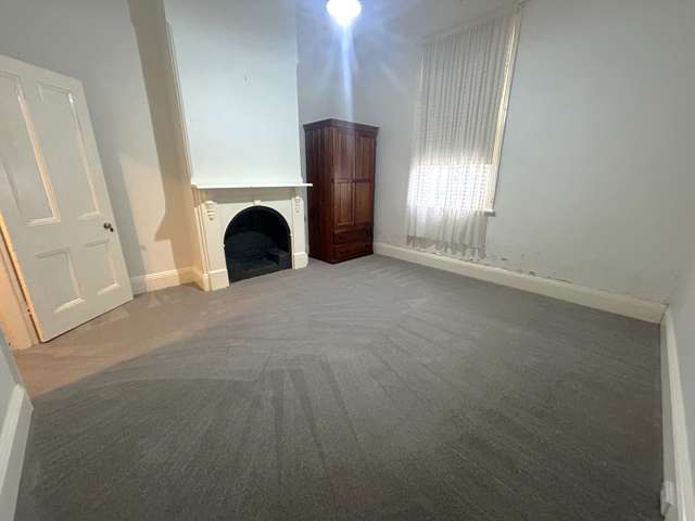 11 Dalley Street Junee_3