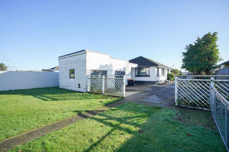 233 Crawford Street Glengarry_15