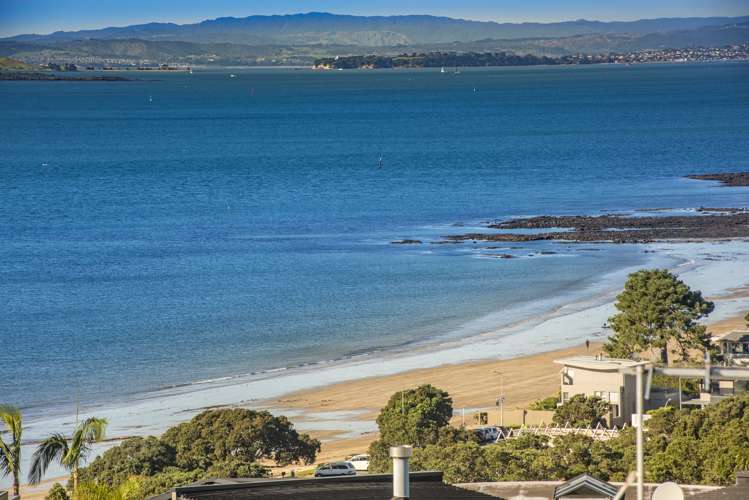 62 Seaview Road Castor Bay_20