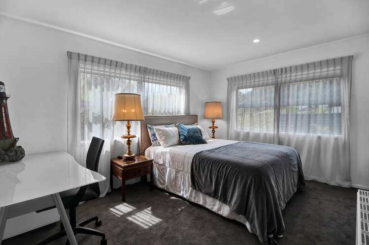 50 Roto Street Hurdon_9