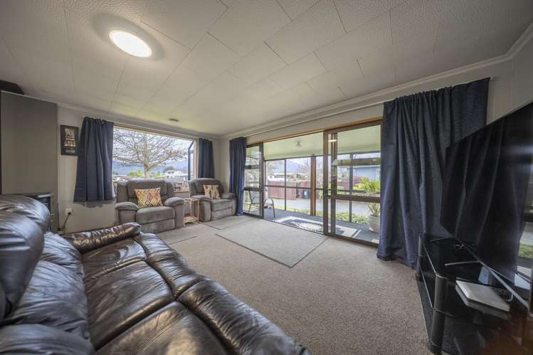 67 Luxmore Drive Te Anau_4