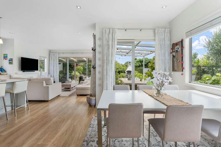 9a Sharon Road Waiake_10