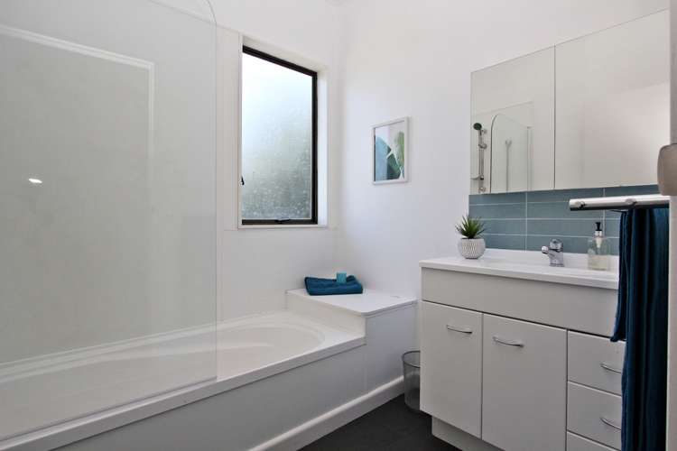 30 Tait Drive Greenmeadows_12