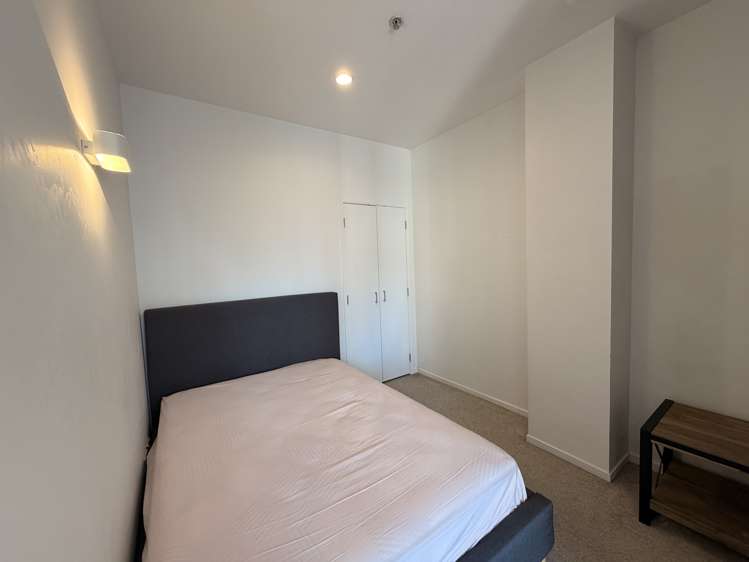 1407/17 Vogel Lane Auckland CBD_5