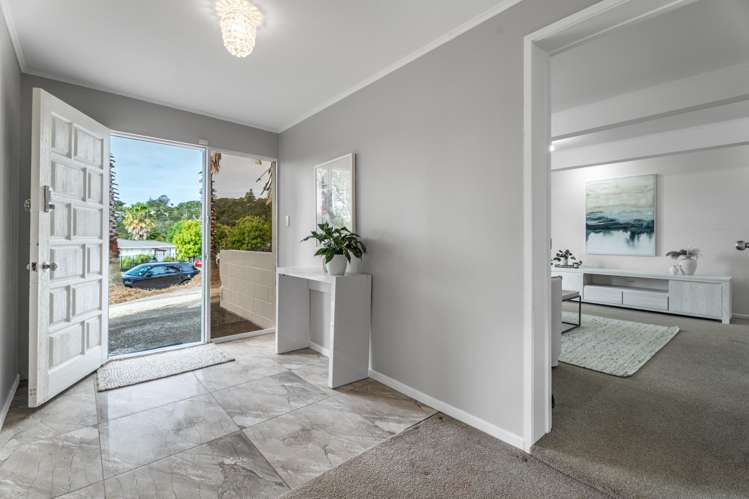 42 Lauderdale Road Birkdale_11