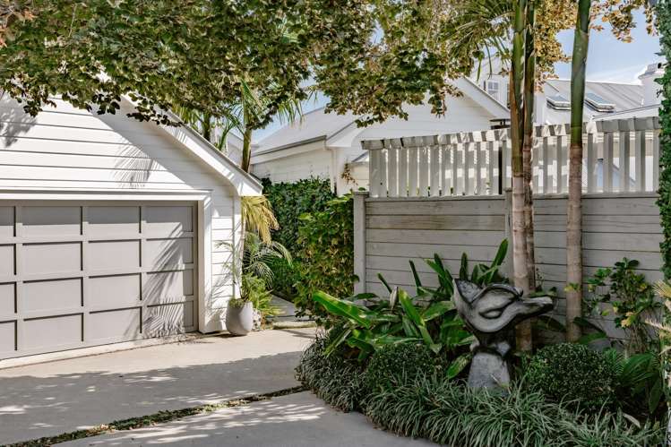 24 Essex Road Mount Eden_32