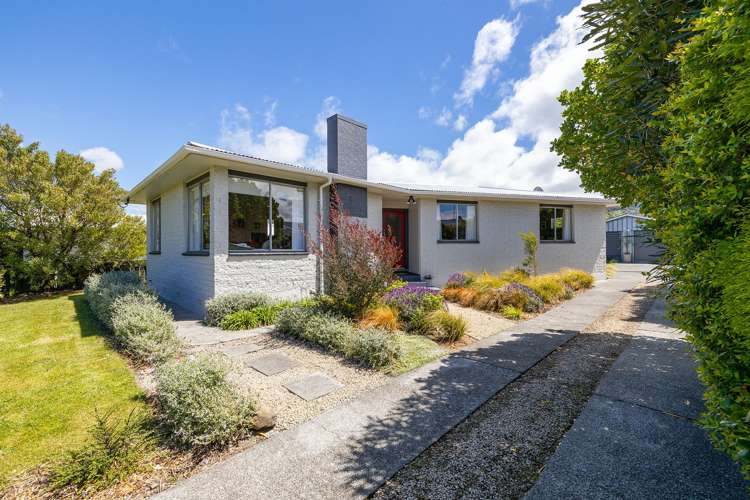 13 Farrier Grove Featherston_1