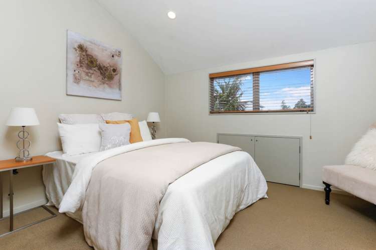 3f Warren Avenue Three Kings_14