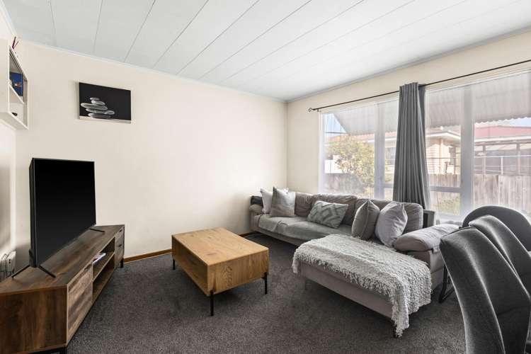 2/267 Kennedy Road Onekawa_4