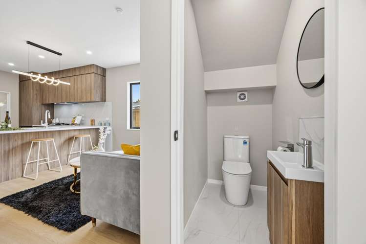 60C Hutchinsons Road Bucklands Beach_13