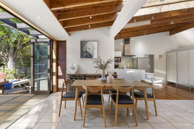 88A Beach Road Mellons Bay_9