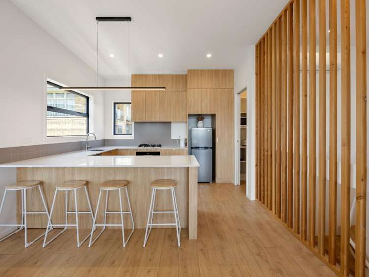 3/7 Tarbett Road Hillcrest_1