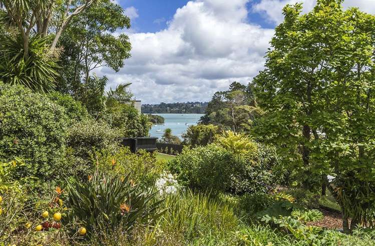 7 Traffic Road Greenhithe_10