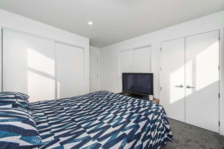 2/241 Lincoln Road Addington_8