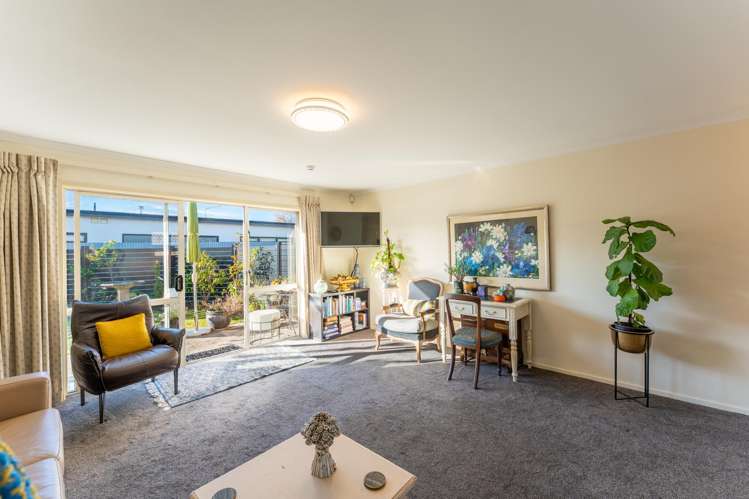 2/21 Preston Street_4