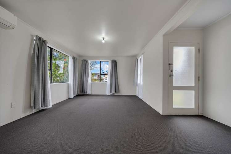 35 Tony Segedin Drive_3