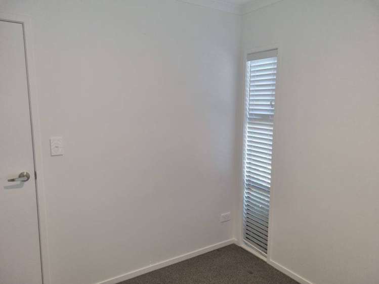 4/2 Opal Place Chartwell_6