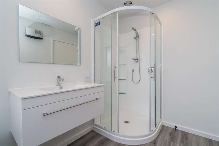 4 Chatham Street Waihola_16