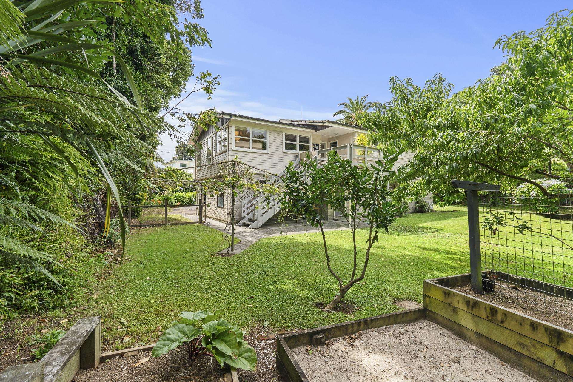 52 Pitcairn Street Oakura_0