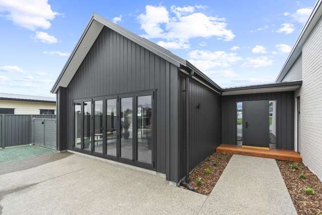 10 Sir Bob Charles Drive Upper Plain_1