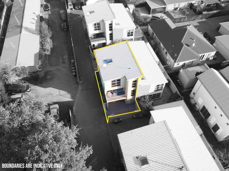 7 Elderwood Lane Edgeware_21