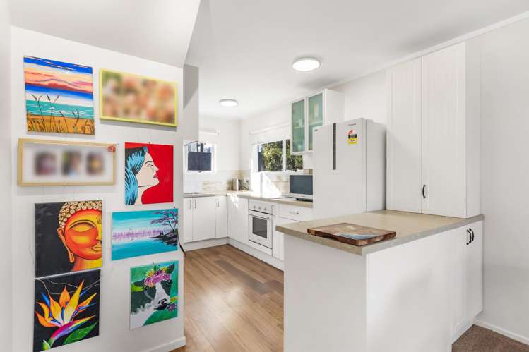 6 Bayou Lane Churton Park_5