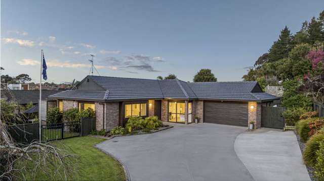 17 Britannia Place Half Moon Bay_1