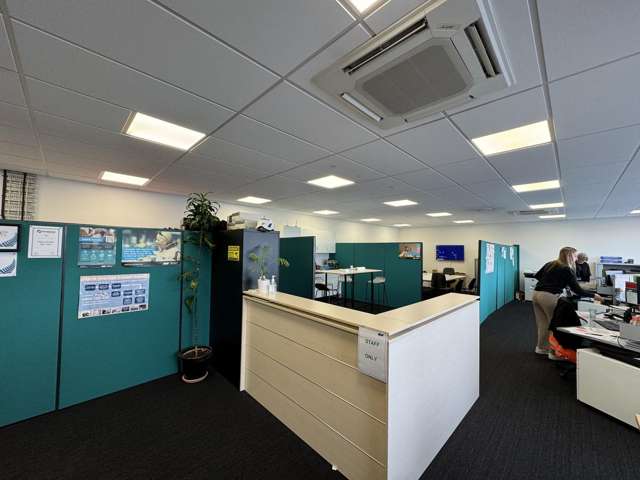 47 The Esplanade Petone_1